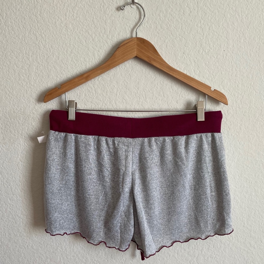 Jessica Simpson NWOT Lounge Shorts - Picture 2 of 6